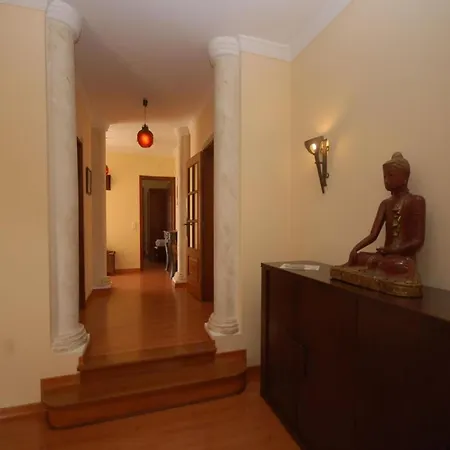 Βίλα Villa With Private Pool For Families