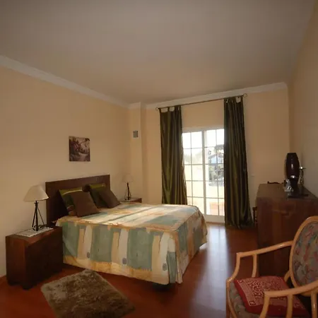 Villa With Private Pool For Families * Quarteira